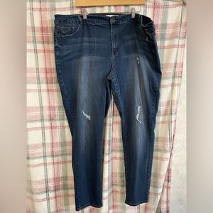 Distressed Cato skinny jeans 26w